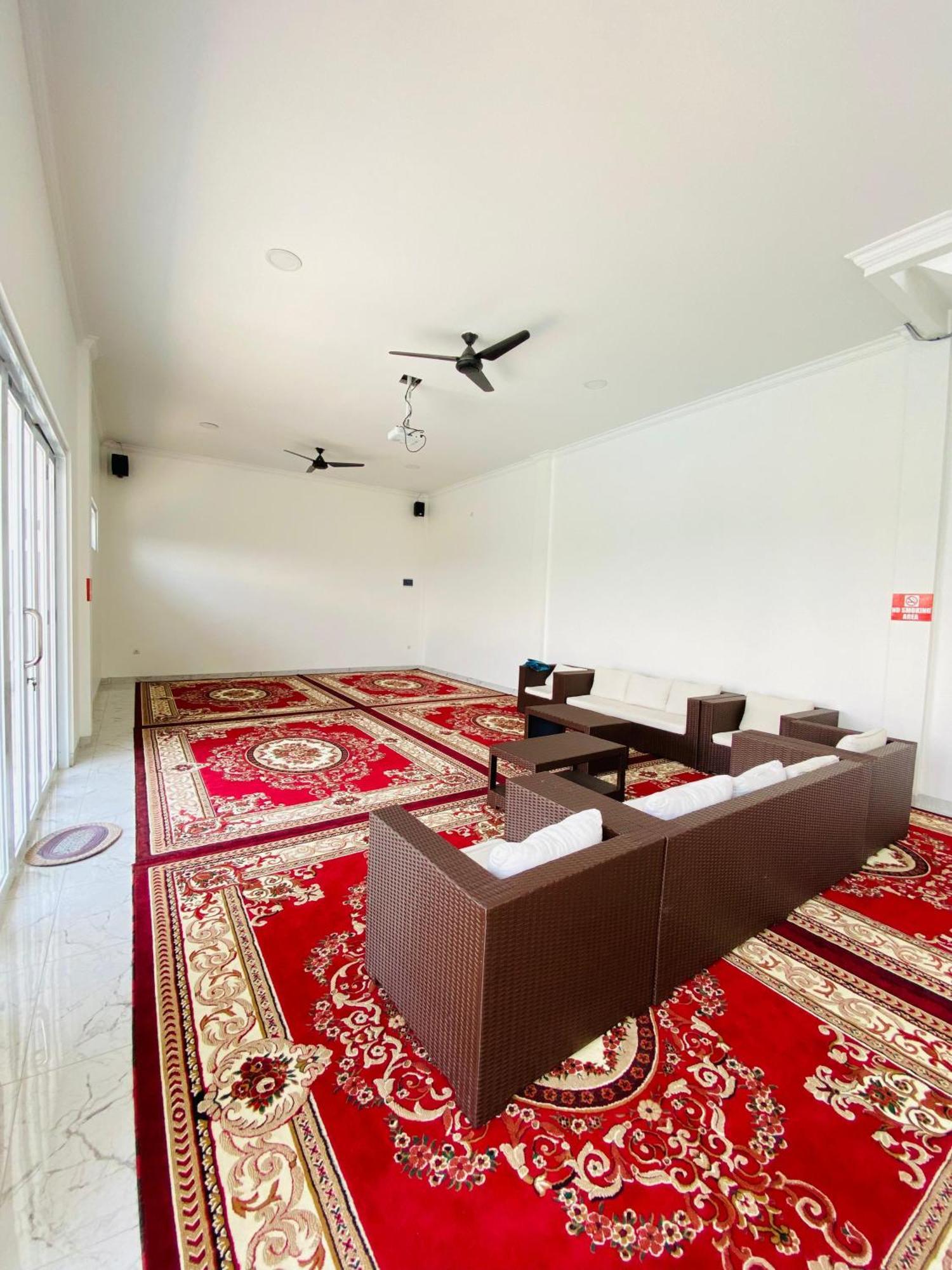 Villa Imperial Diamond Cibadak  Экстерьер фото